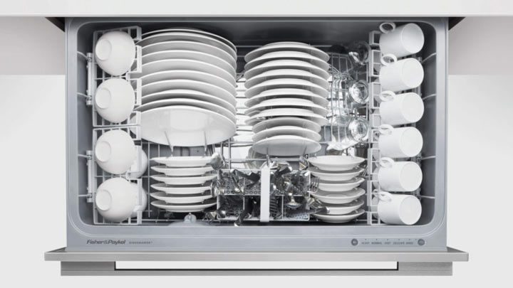 Tips to clean a dishwasher