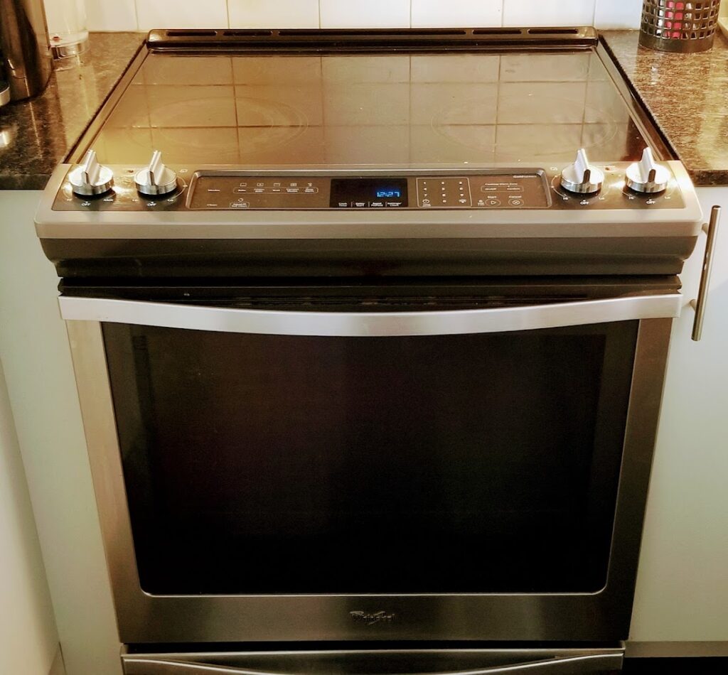 Electric stove repaired by Ottawa Appliance technician
